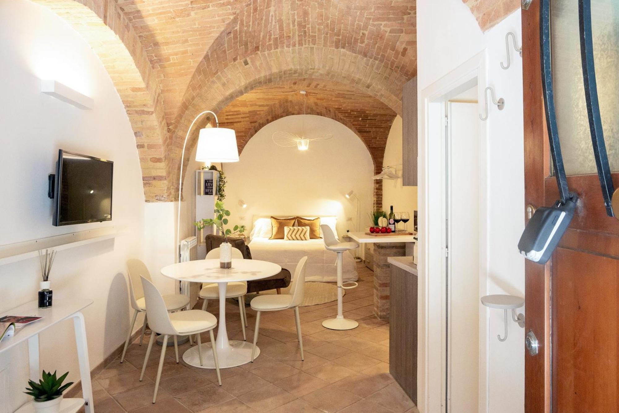 Medieval Flat With Whirlpool Bath Перуджа Екстер'єр фото